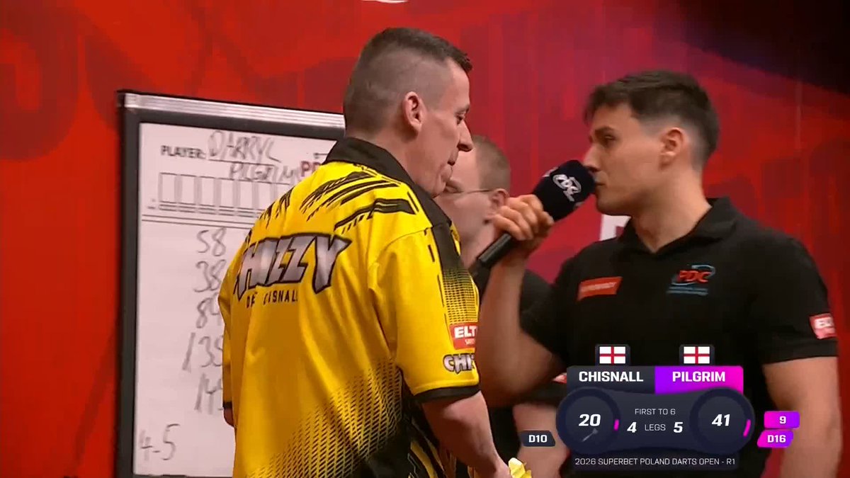 PILGRIM GETS THROUGH! Daryl Pilgrim capitalises on missed doubles from Dave Chisnall, as Mr. P pins double eight to beat Chizzy 6-4! 📺 #ET1