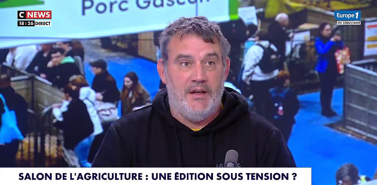 🗣️Bertrand Venteau, président de la Coordination rurale : "le premier ministre vient de nommer un conseiller agricole, après, on a un petit pb de cocaïne dans ce ministère là, pour remplacer une personne qui a fait une overdose, ils viennent de nous nommer quelqu'un qui vient de la FNSEA..." Cocaïne 🤔, et certains doivent lutter contre le narcotrafic...
