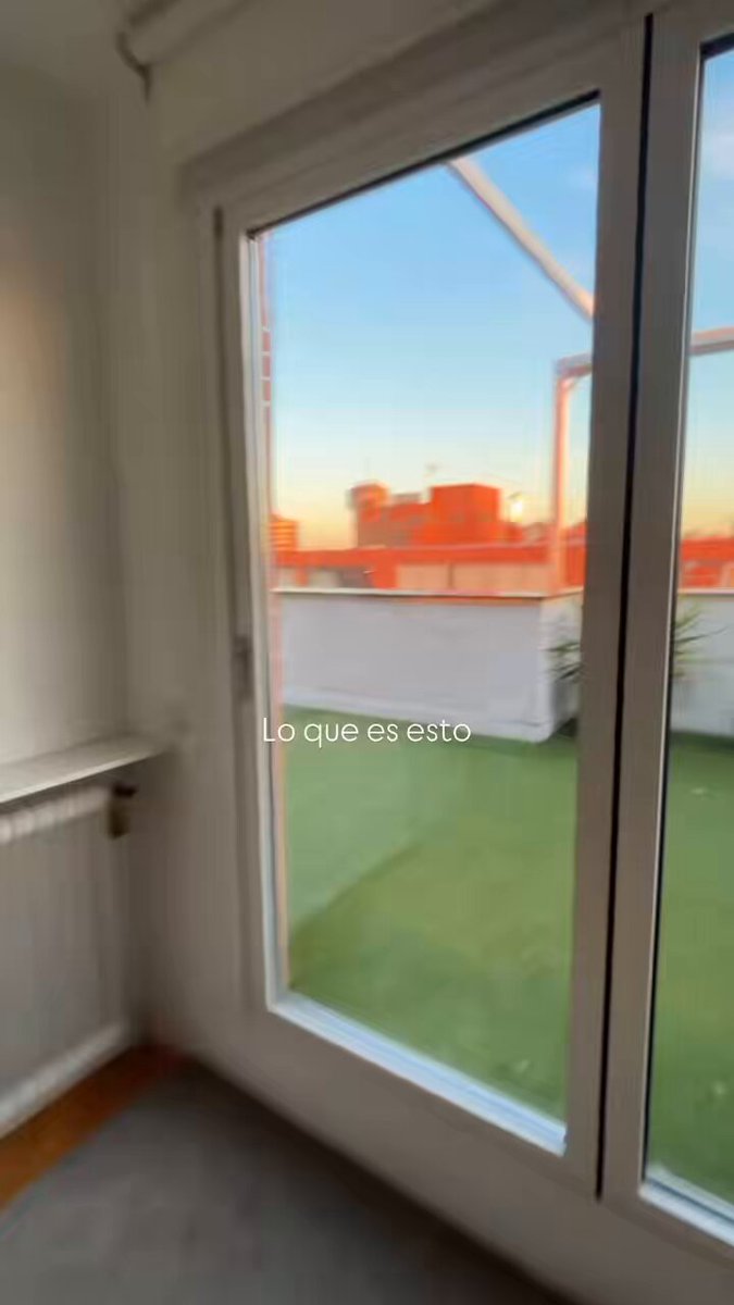 Tengo el deber de compartir la terraza de mi nuevo piso