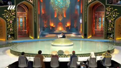 دکتر عباس موزون در برنامه محفل شبکه سه: اگر به غیب اعتقاد نداشته باشید قرآن نمی‌تواند کمکتان کند. کسی که قبول ندارد غیب وجود دارد، خدا را قبول ندارد. پ ن: واقعاً لذت بردم از حضور آقای موزون در برنامه محفل امروز! پ ن ۲ : این توییت پروژه ای نیست!