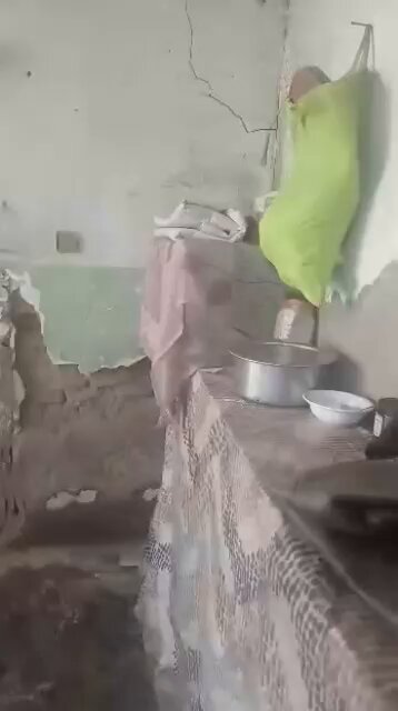 This is the reality of a women’s in Afghanistan🥹 Damp walls. An empty table. A husband suffering from a heart attack and no money even for medical checkups. She looks at her small children with helpless eyes, unable to provide food, medicine, or warmth. Women denied the right to work and education are forced into begging. Mothers cannot afford medicine. Children sleep hungry beside cold, broken walls. Afghan women don’t need conferences, reports, or promises. They need freedom. They need the right to work. They need education. They need jobs. They need real accountability. The money is raised in the name of Afghan women by organizations like UNICEF, World Food Programme, and the United Nations, So why are women still begging in the streets? Why is there no real accountability and visible support for those who need it most?