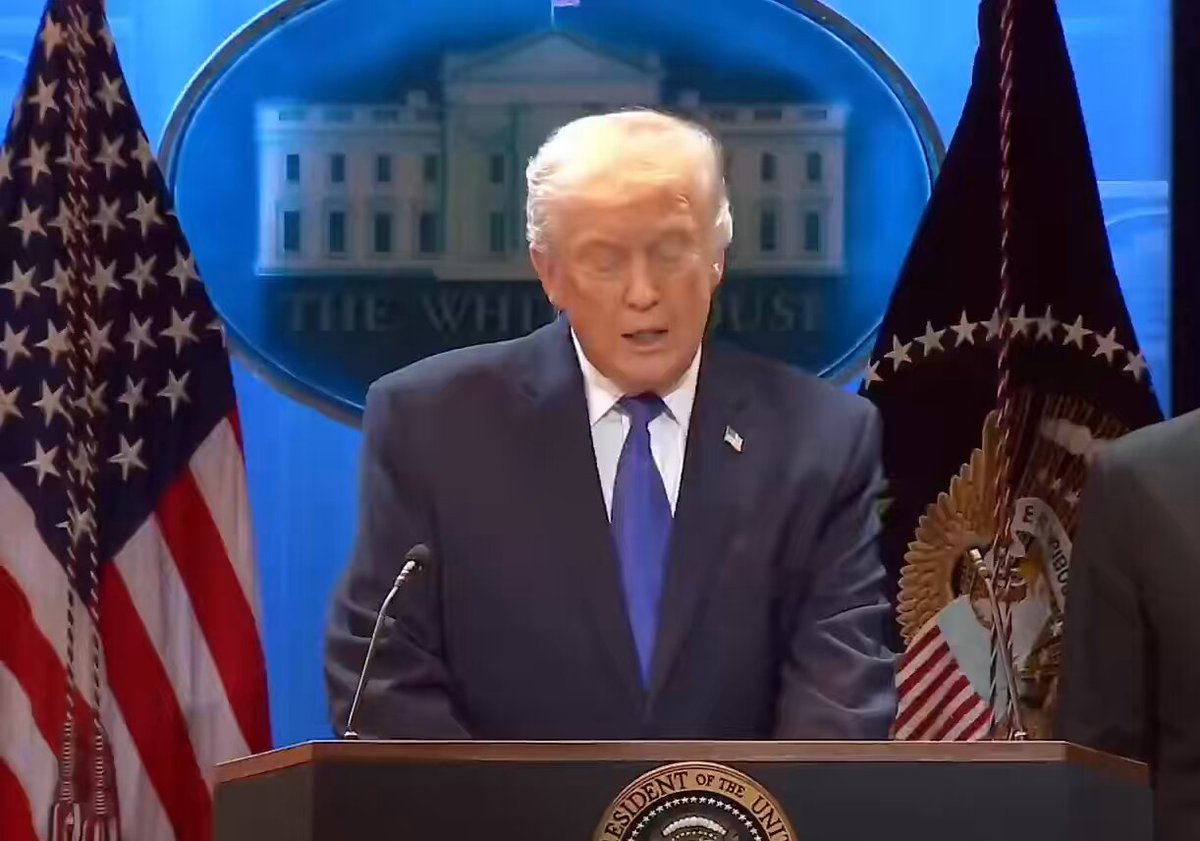 ترامب : الدول التي ظلت تسرق منا لعقود يحتفلون بالشوارع الآن، لكن رقصهم لن يدوم طويلاً، أؤكد لكم ذلك.