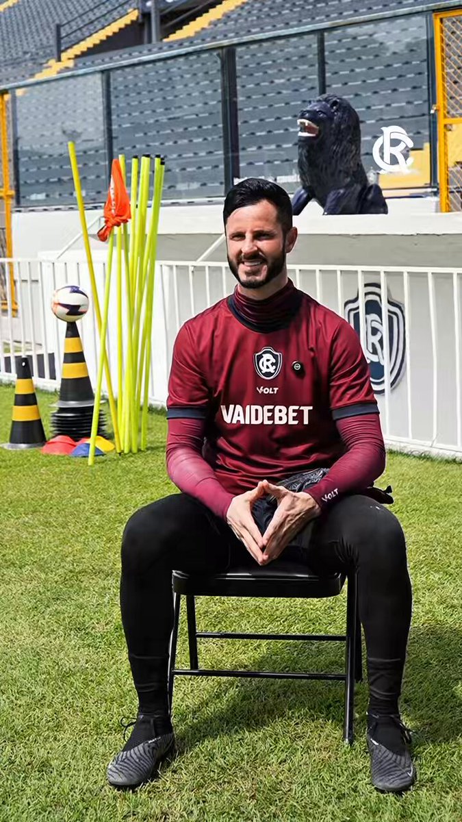 QUIZ DOS 100 JOGOS!🦁🧤 Será que Marcelo Rangel sabe tudo sobre os seus 100 jogos pelo Clube do Remo? 🤔🦁 📹Diogo Puget / Remo #OReiDaAmazônia
