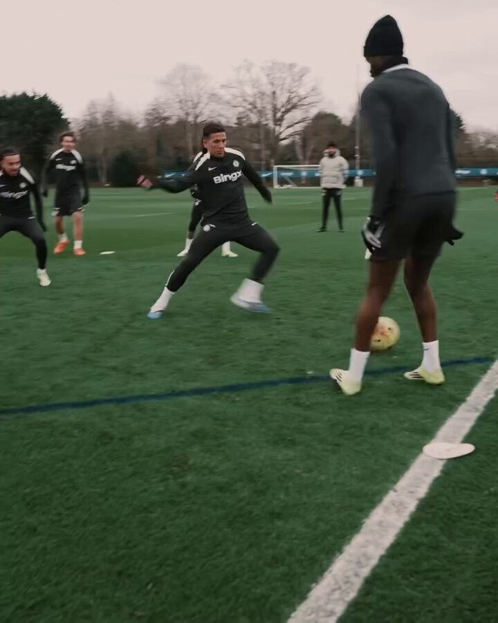 Enzo and Gusto will not forget today’s passing drill anytime soon🤣