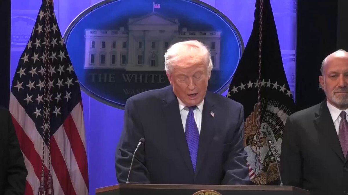 JUST IN: 🇺🇸 President Trump says "I want to be a good boy."