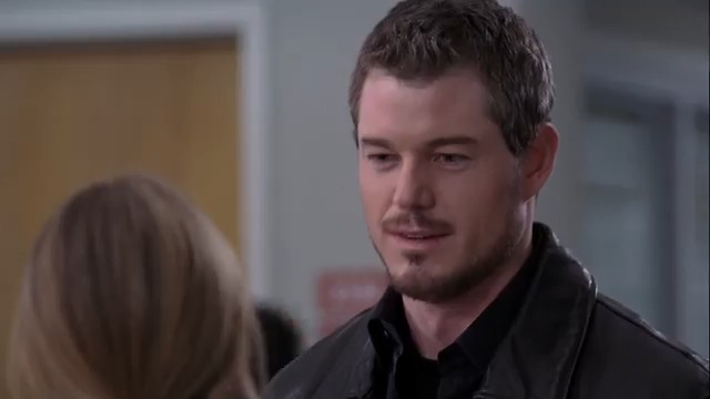 The moment Grey’s introduced us to Mark Sloan. 💚 Eric Dane made him unforgettable.