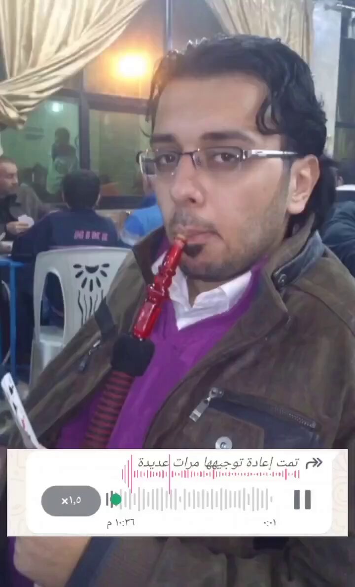 الحديث عن احالة المدعو صفوان المغير مسؤول الأفران في محافظة #ديرالزور إلى الرقابة والتفتيش لاتخاذ الإجراءات اللازمة بحقه بعد انتشار صوتيات له يقوم بتهديد أصحاب الأفران بضرورة إستلام الطحين السيء تحت طائلة المسؤولية.