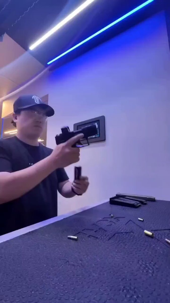 If you wanna carry a .22LR, make sure it's this one.