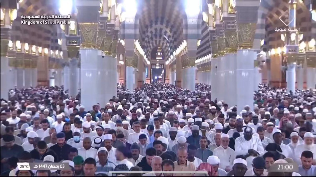 ذلك فضل الله يؤتيه من يشاء! أجزم أنك لن تسمع تلاوة حدرية تأسر القلب بهذا الجمال إلا للشيخ د. #عبدالله_القرافي هنا استفتح سورة آل عمران بأجمل تحبير | ليلة 4-9-1447هـ.