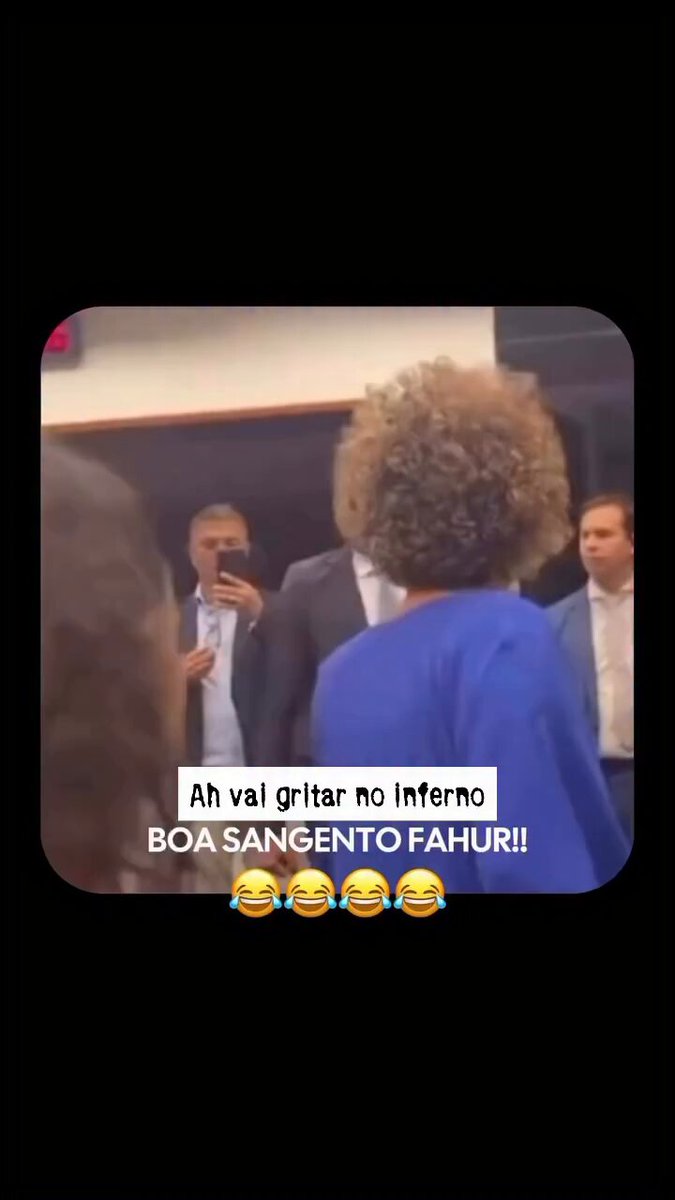 O nosso herói não usa capa, usa bigode do senhor Madruga😆😆