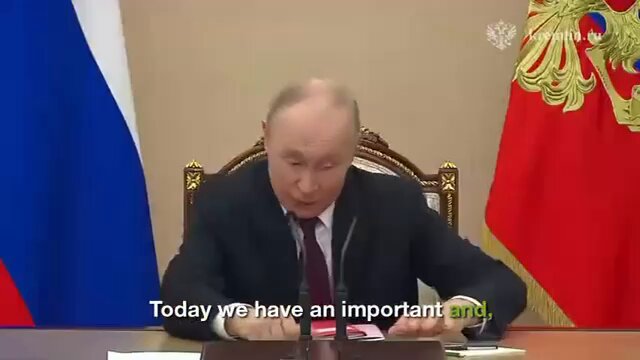 JUST IN: 🇷🇺 President Putin holds Security Council meeting with Russian delegation from Geneva. "I asked our colleagues who worked in Geneva and spoke to the Americans and Ukrainians to find solutions, peaceful solutions."