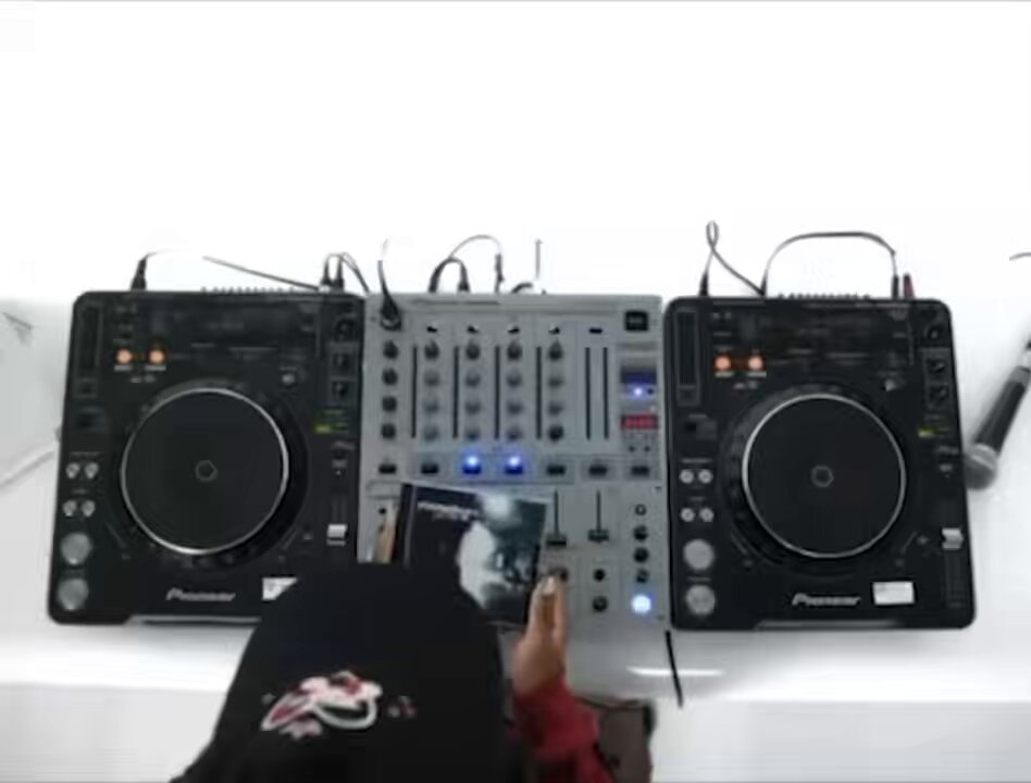 “years can’t have sounds” 2021: