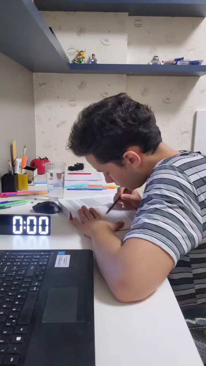 🔴ÚLTIMA HORA: Homem viraliza nas redes sociais após ensinar como estudar matemática básica para quem vai fazer concursos, deixando internautas impressionados. "Era disso que eu tava precisando", diz internauta.