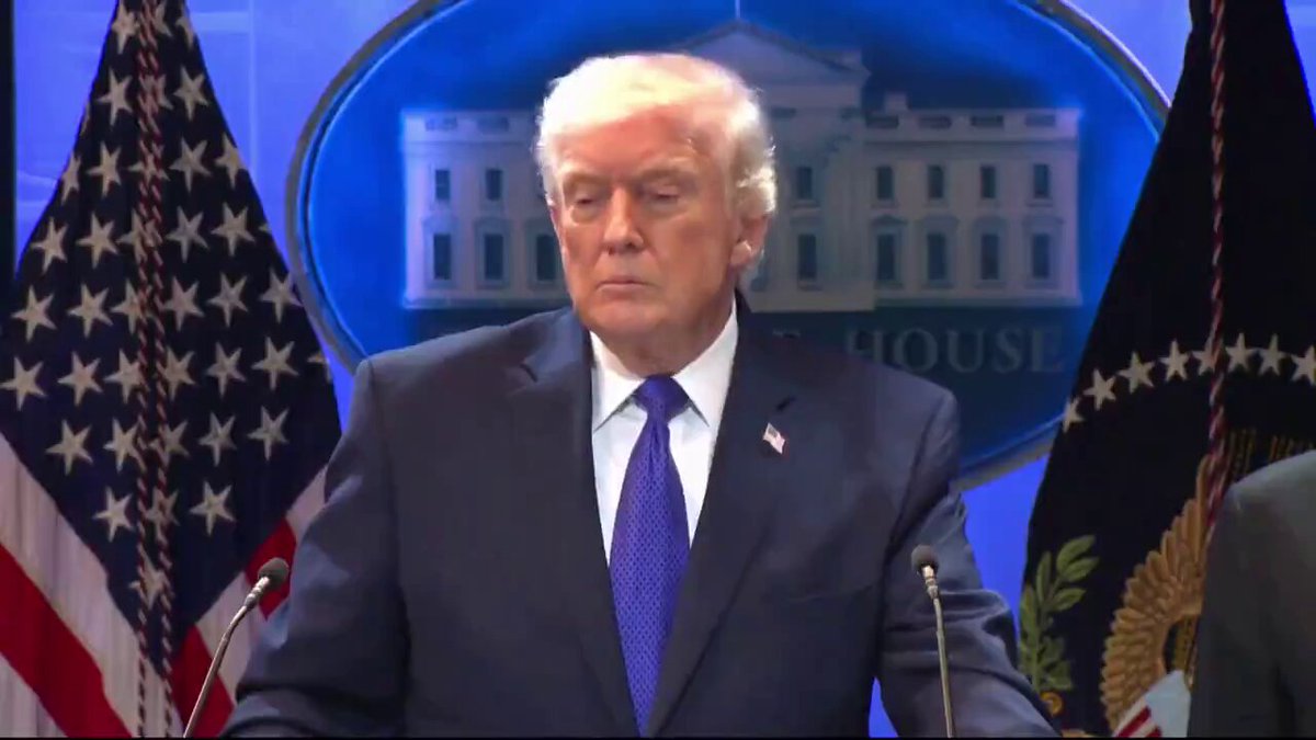 🚨 LMAO! President Trump was just asked if the Supreme Court justices who ruled against tariffs are still invited to the State of the Union next week "Yeah, they are invited — but BARELY... Three are happily invited... Honestly, I couldn't care less if they come.” 🤣🔥