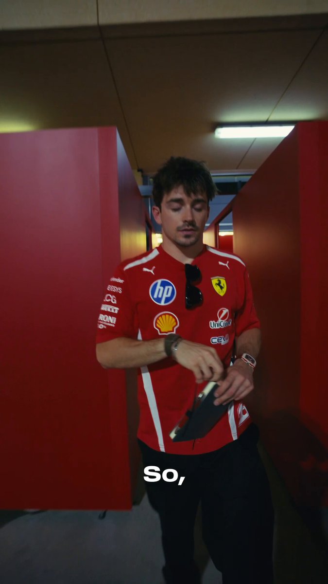 Debriefing a busy final day of testing with Charles Leclerc 👌