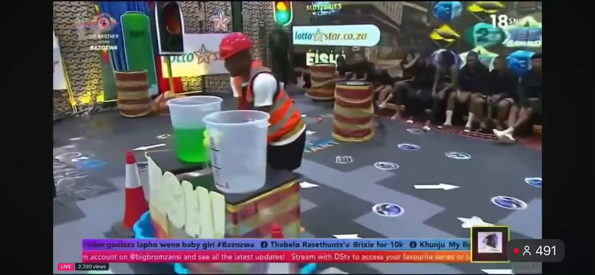 Thandeka: Pretend you're doing our laundry. There we go. Told you he's good at it as well. Pretend it’s my blanket 🤣🤣🤣 #BBMzansi #BBMzansiS6