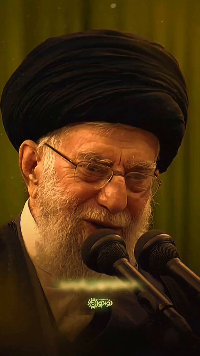شعری که تحسین حضرت آقا را در پی داشت : مادربزرگ عطر برنج شمال بود کم بود نان سفره اش ؛ اما حلال بود...! #مادربزرگ