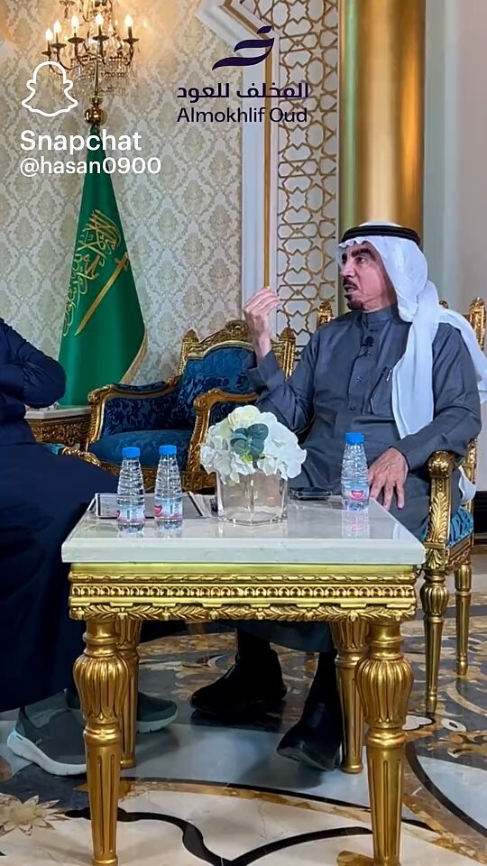 رجل الأعمال عبدالله العثيم في لقاء ثري مع الاعلامي حسن الهويمل : - مايصلنا من دعوات لحضور المناسبات نضعه في جدول الأعمال ونحضر ونشارك . - ويقدم نصائح ذهبية لشباب الأعمال وأنصح بالاستماع لها .