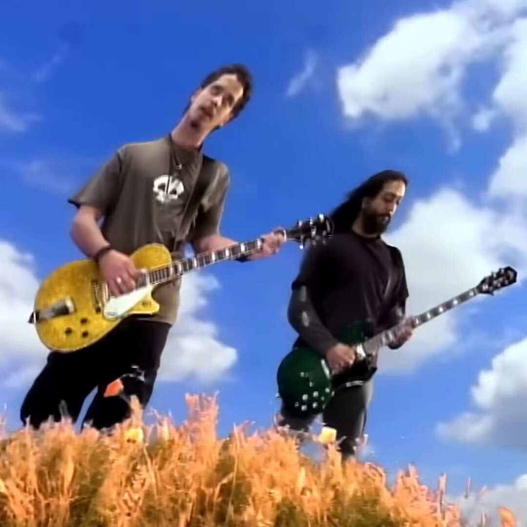 Soundgarden — Black Hole Sun