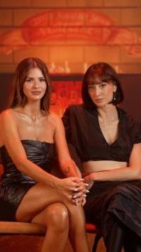 ¿En qué andan Nicole y Solita? Las actrices de En el barro 2 reaccionan a algunas de sus escenas más picantes.
