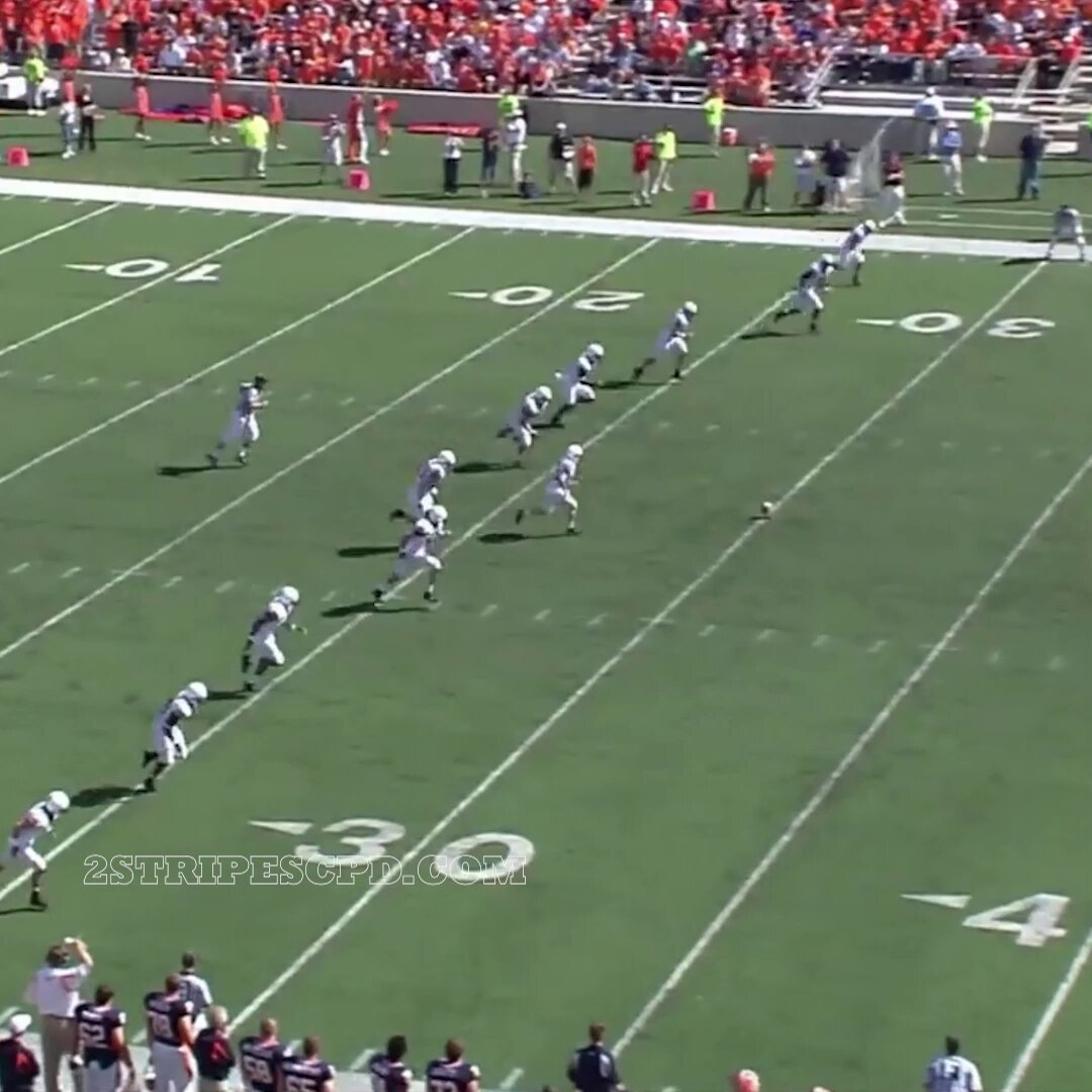 Illinois WR Arrelious Benn scores two TD in the Illini's 27-20 upset over No. 21 Penn State (2007)