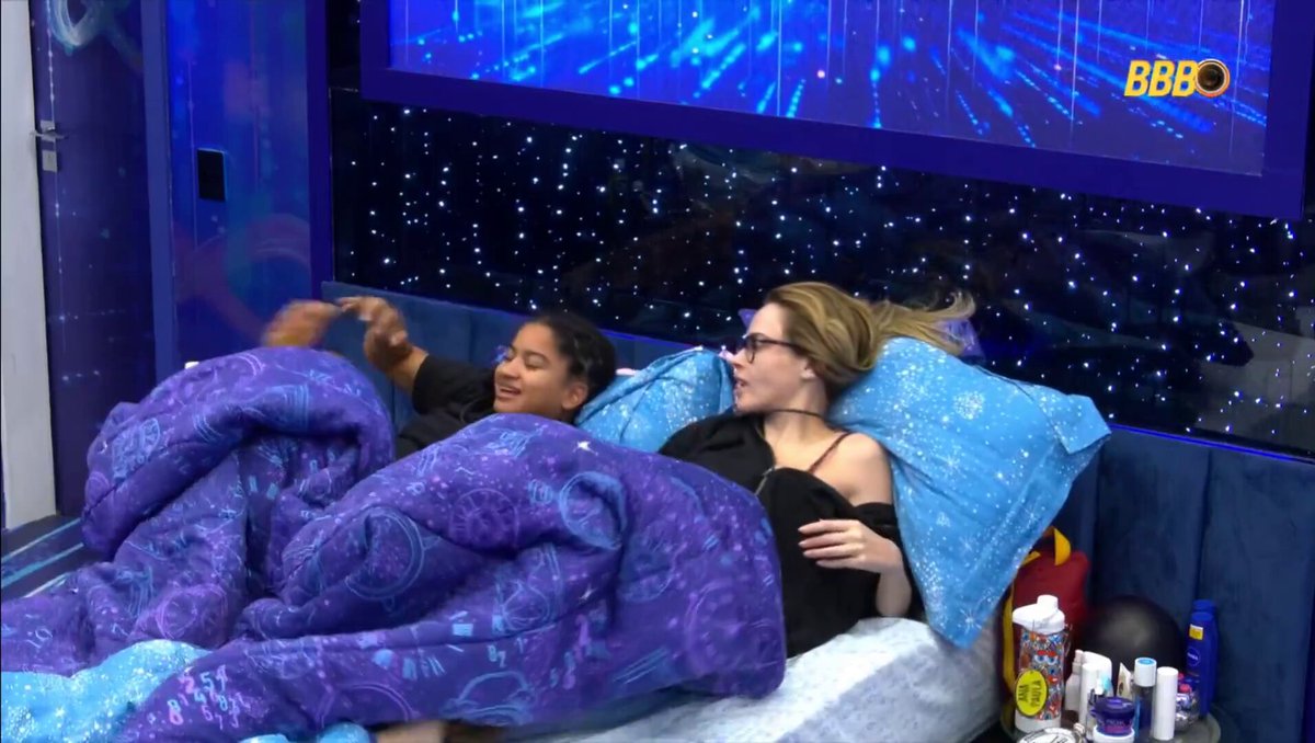 “ESSA JUVENTUDE TODA TRAVADA, DÓ DOCÊS!” 😂 Depois a coluna fica travada e não sabe o motivo, né, Ana Paula? 🧱🆘 #TeamRenault #BBB26