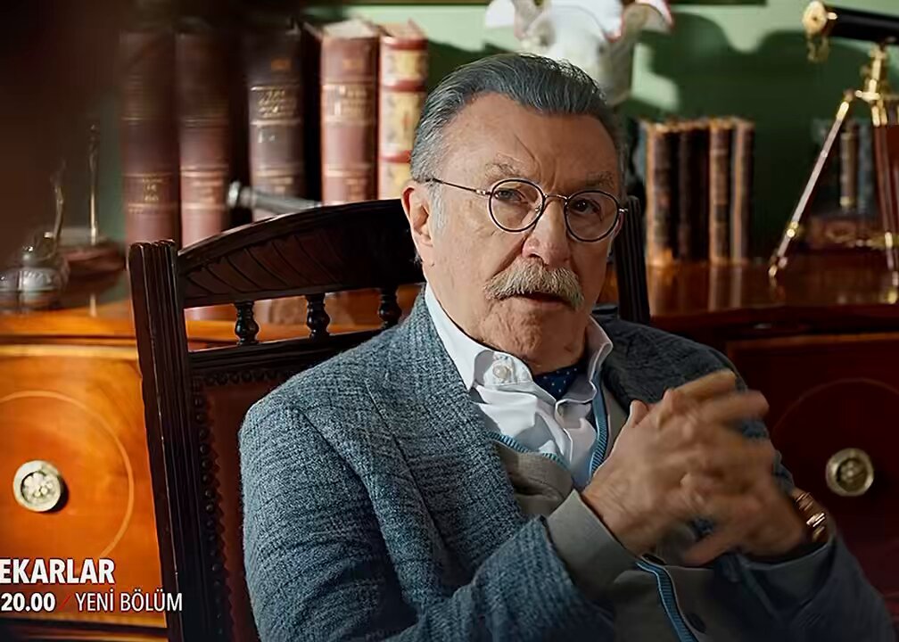 onlara fena düştüm biri beni kaldırsın..
