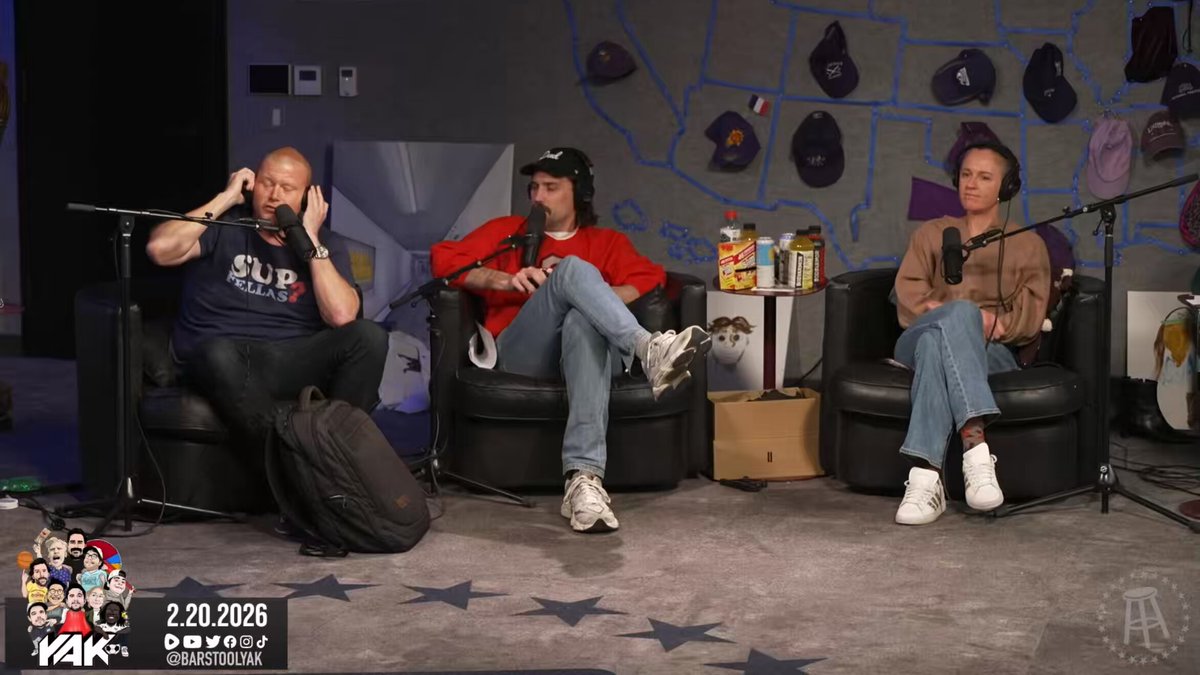 Mintzy refuses to look in a different direction other than the most popular person in a room