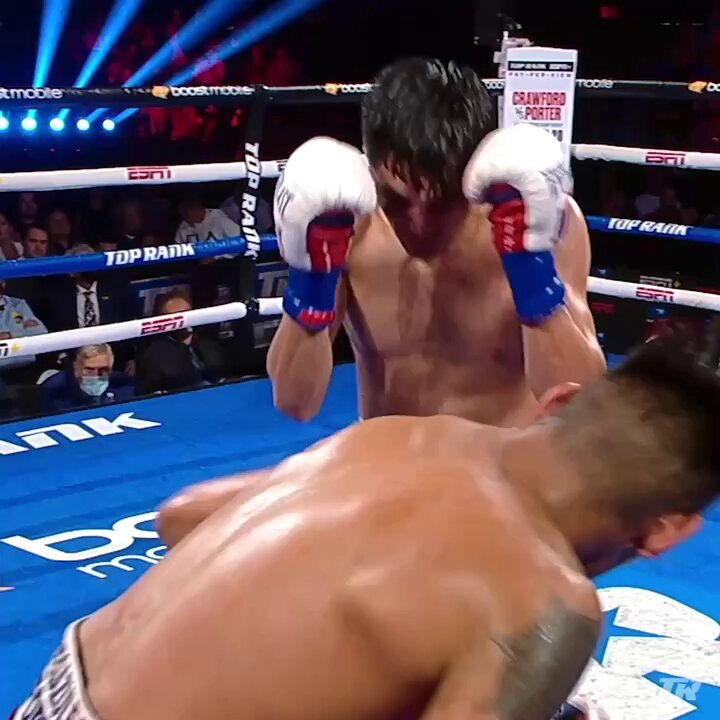 Emanuel Navarrete broke down Joet Gonzalez in an instant classic 🍿