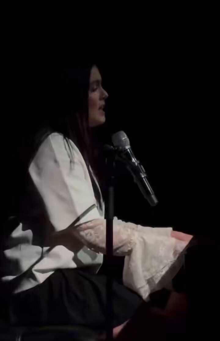 MIRA LO QUE SON ESOS RUNS CHIARA OLIVER ESTÁS LOCA CÓMO VAS A SER TAN ARTISTA