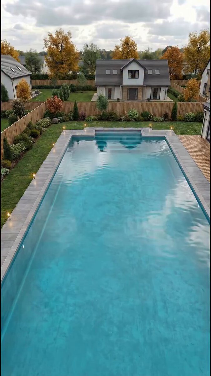 I don’t understand how a person can change his pool into this 🤔😂 Is this good transformation or bad?😱