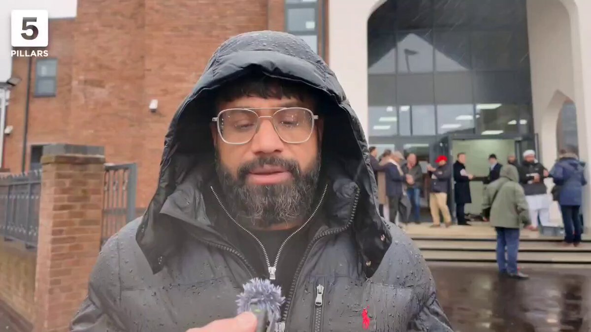 WATCH: Muslims clash outside a mosque over whether to back the Greens or Labour in Gorton &amp; Denton. Two fundamentalist figures — Mothin Ali and Afzal Khan MP — in the mix. They always end up fighting each other.