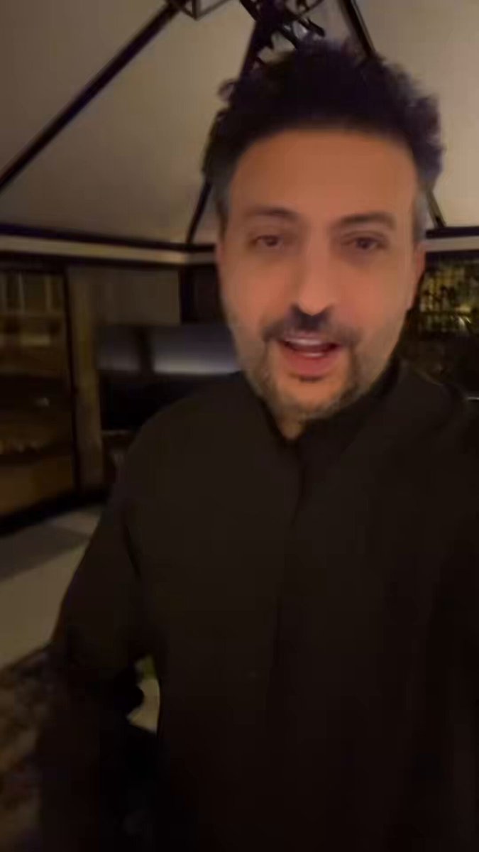 رامز جلال و mbc. وياريت نطلع مصر والسعودية من الموضوع . اكثر من 14 سنة بدون تطوير مع الاسف