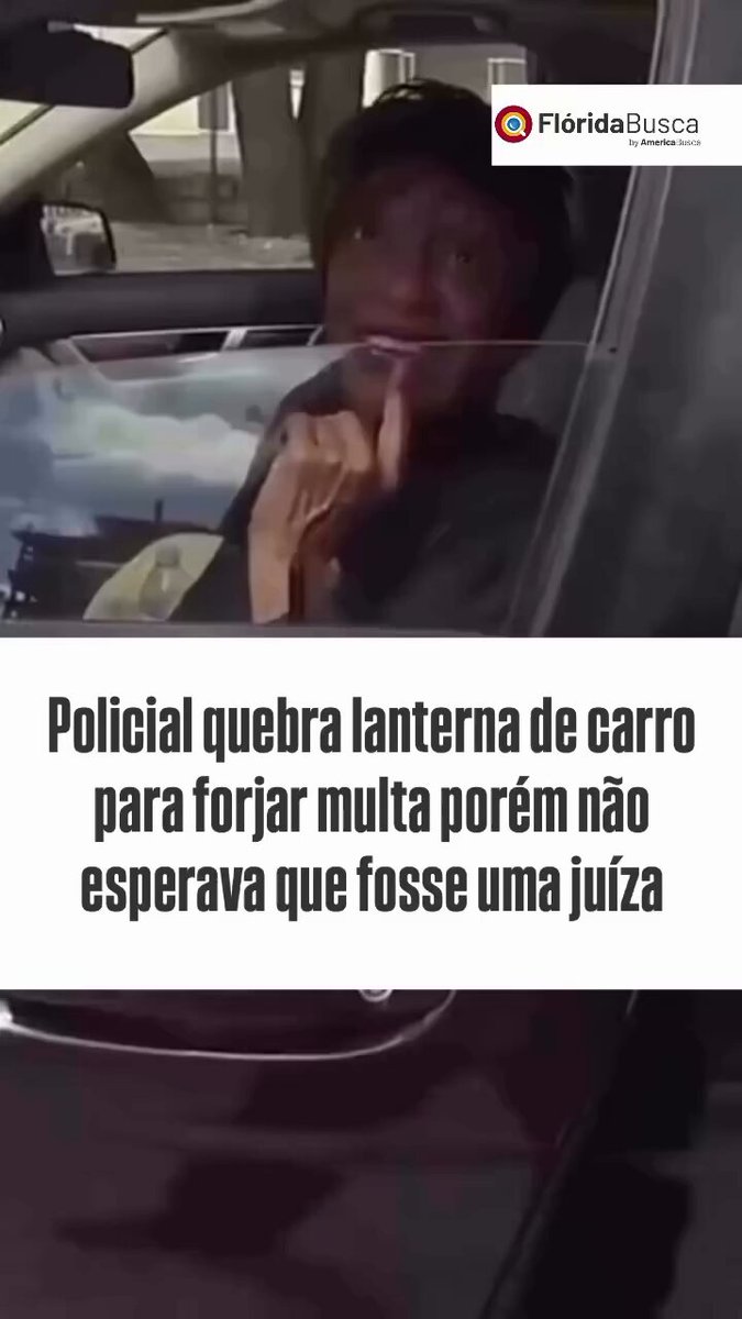 🚨VEJA: Nos Estados Unidos, um policial quebra a lanterna de um carro para forjar uma multa, mas não esperava que a motorista fosse uma juíza.