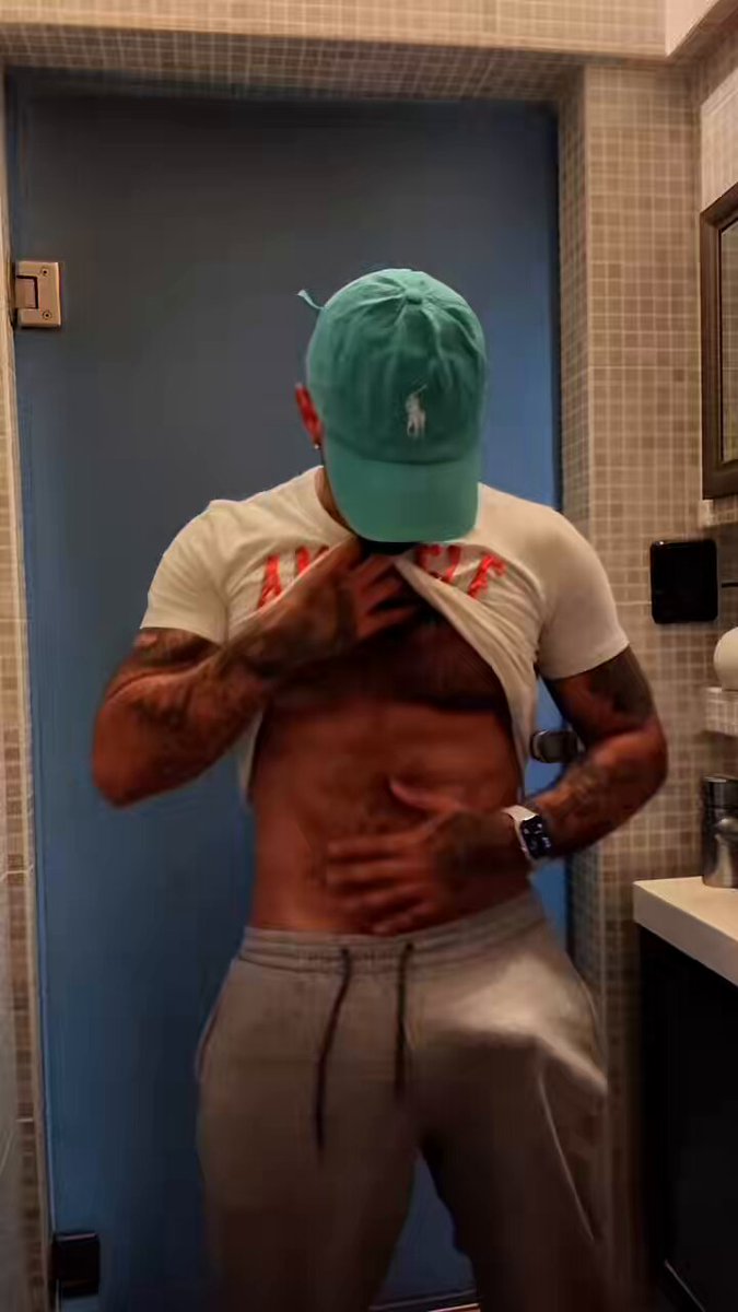 ·Videos así están en mi página azul💙 ·Grupo telegram vip 🔥 ·Videos personalizados Lo que gustes yo lo hago soy su Malandro 👹 aquí estoy para complacerlos para cualquier fantasía 😈🥵🔥😋🍆💦. Info a mi WhatsApp 🔥👇 #lluviadorada #chakalon #sexo
