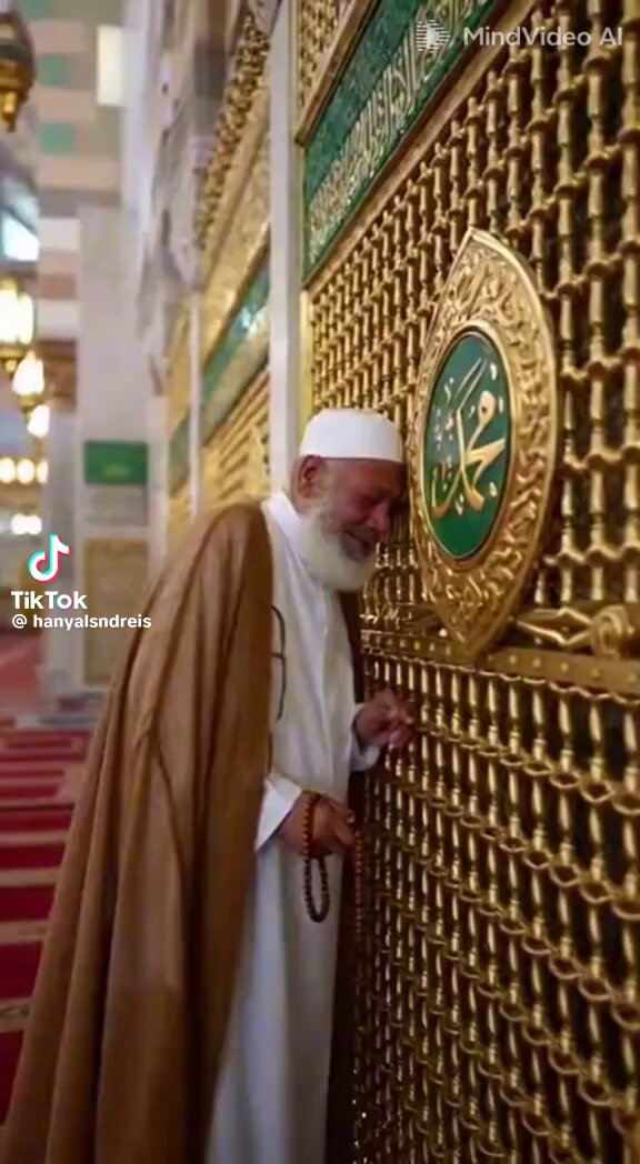 Say something beautiful about Rasulillah below:🤍🤍🤍🤍