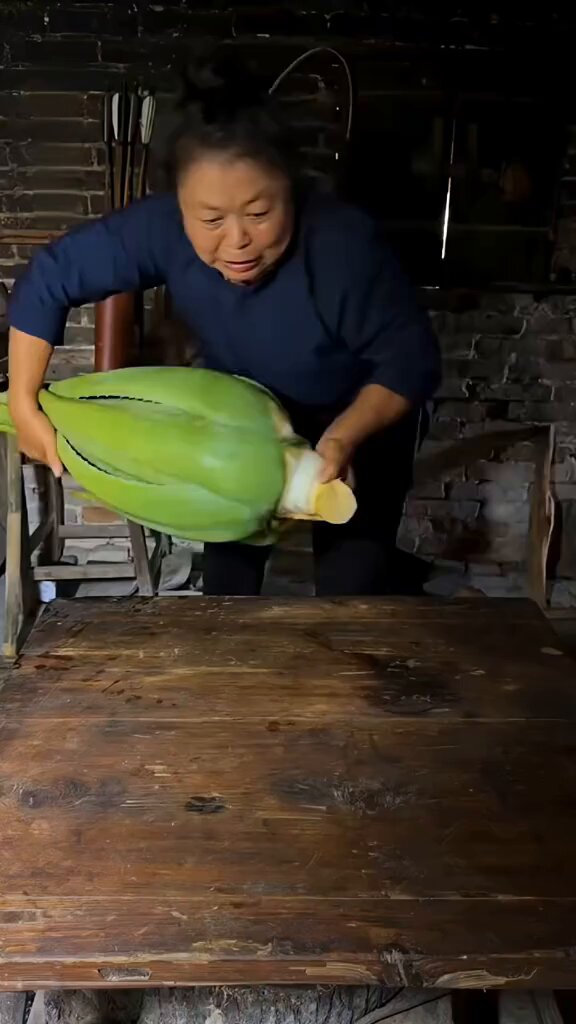 Traditional and natural way of processing Aloe Vera