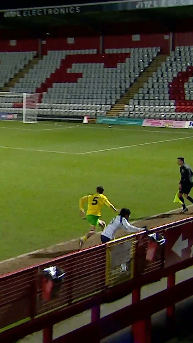 Reiss Russell-Denny makes it 3️⃣ for our U21s against Norwich City. 📺 Watch live on SPURSPLAY! ⤵️ 🔗