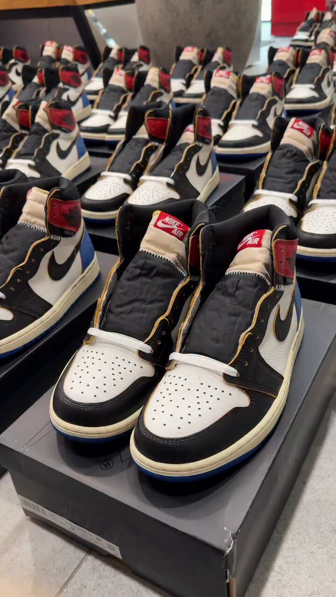 Looks like the backdoor was WIDE open for the Fragment x Union x Air Jordan 1 Highs 🚪🤬🤦‍♂️