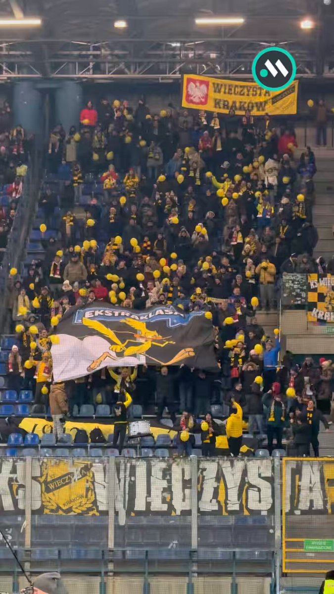 🎥 Kibice Wieczystej Kraków z jasnym przekazem 🧐