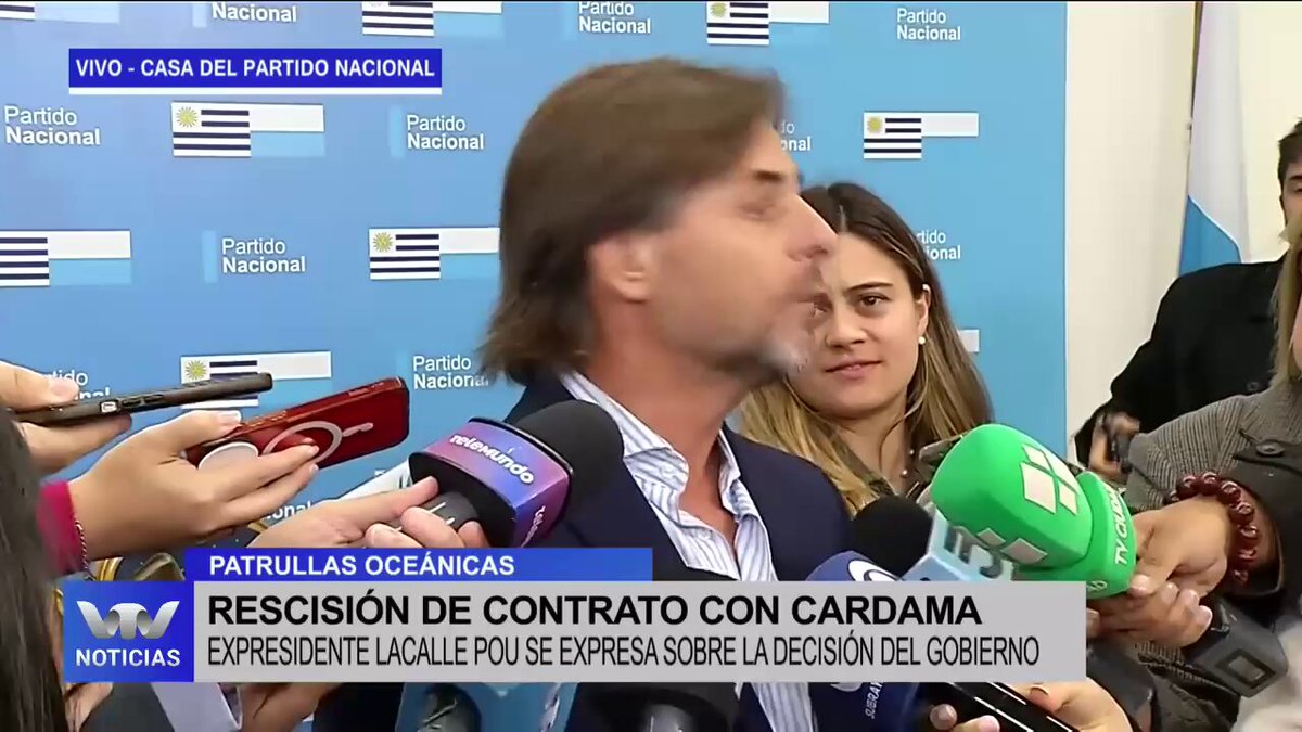 Con la voz quebrada, el Luí reta al actual gobierno y dice q él es el responsable del “enjuague”Cardama. ¿Qué + se precisa saber en Uruguay? ¿Se va a seguir fingiendo demencia x esto también? ¿Y la destrucción de documentos públicos x el pasaporte narco?