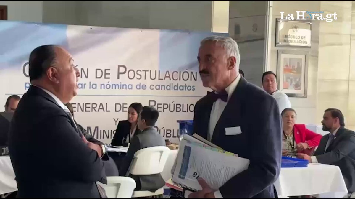 #AhoraLH | A menos de una hora de finalizar la recepción de expedientes, Luis Fernando Linares Beltranena se hace presente para presentar su documentación como aspirante a Fiscal General. 📹: Daniel Ramírez ✍️: Engelberth Blanco