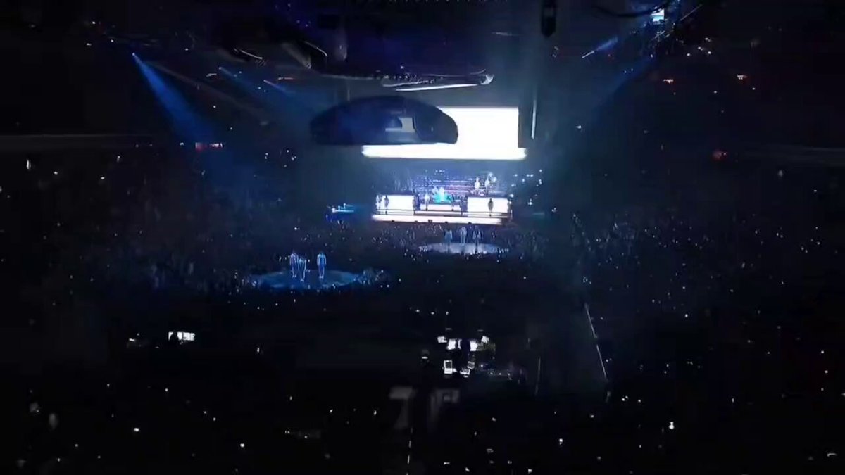 Lady Gaga performs The Cure in 2017