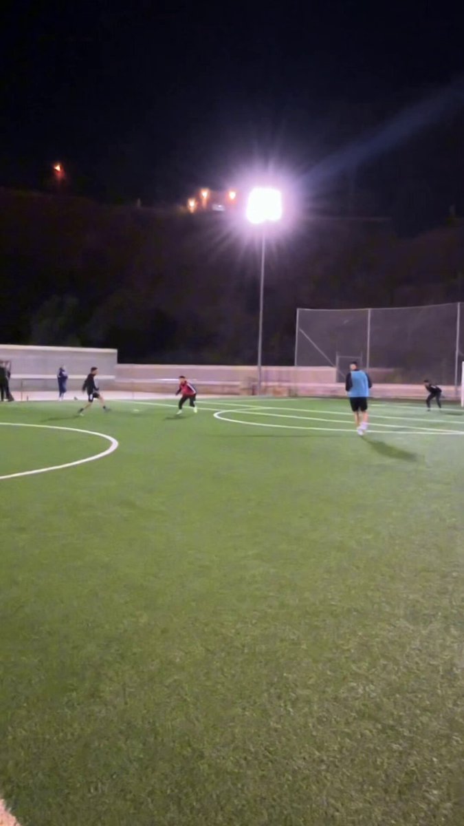 Resumen de nuestra derrota vs 1K. Nos faltó puntería 🥲 Nadie acertó el marcador, nos guardamos el saludo de Samper para otra ocasion