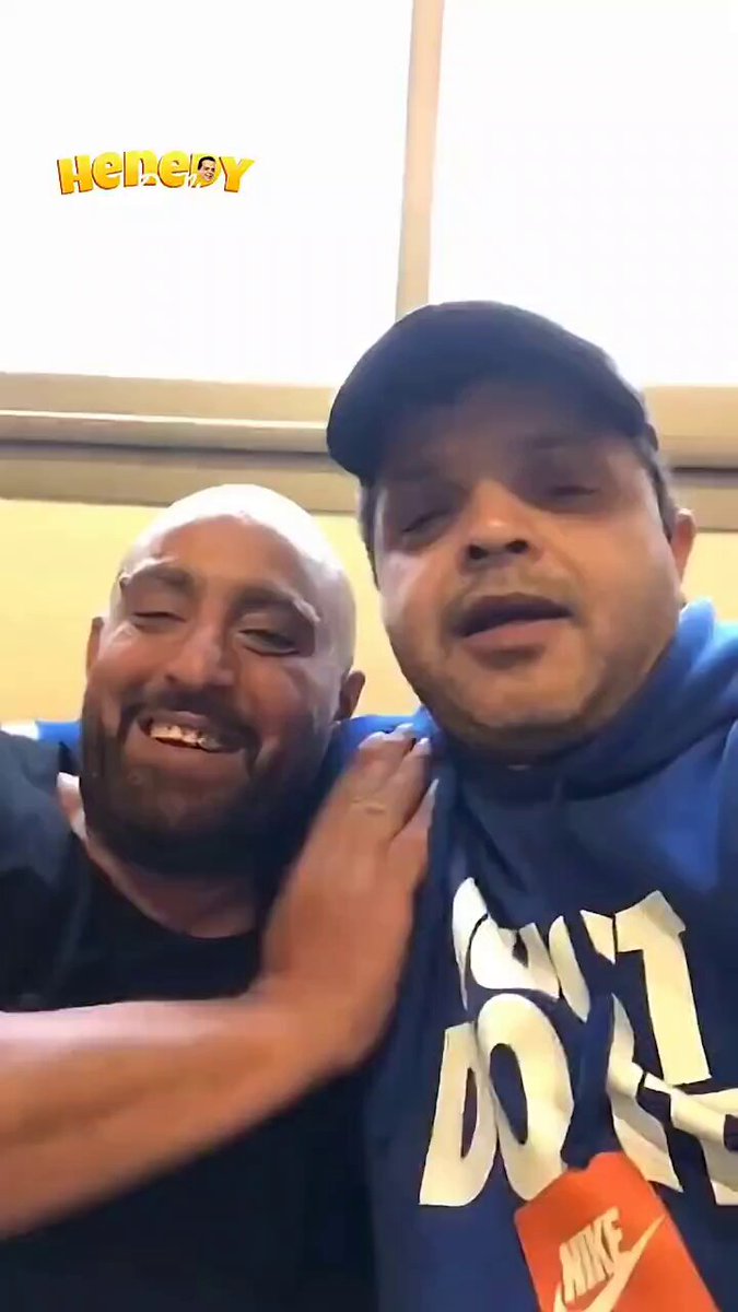هزار الصحاب 😂😂