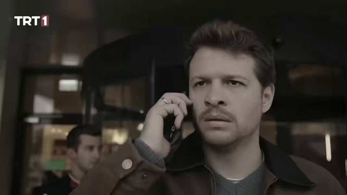 biz biraz önce fragman da böyle bişey izlememiz gerekirken sutlachan izledik twit bu kadar.