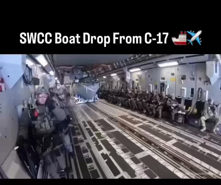 U.S. Navy Special Warfare and their boats being deployed from a C-17 aircraft. 🇺🇸🔥
