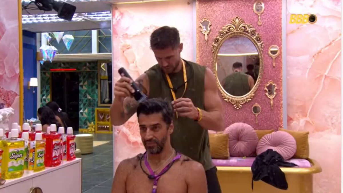 Cowboy: "Não capricha demais não, porque se for Ivete, pode ser que ela se apaixone e eu sou comprometido, e eu não vou... Né?... " 😂