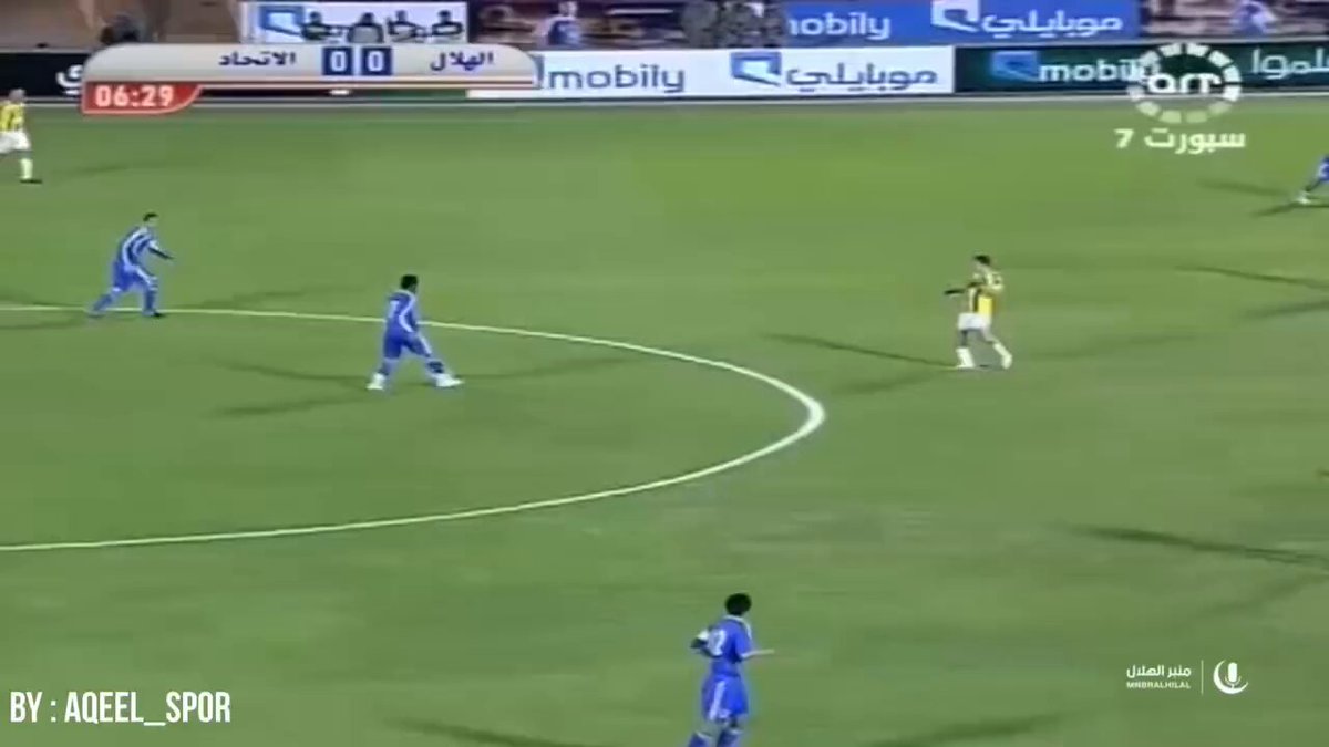 المباراه هذي لو طولت دقيقه زياده كنا بندقهم بنص درزن وبآقوى جيل في تاريخهم . الهلال اذا بغى يعنفك مايرحم.💙🐐