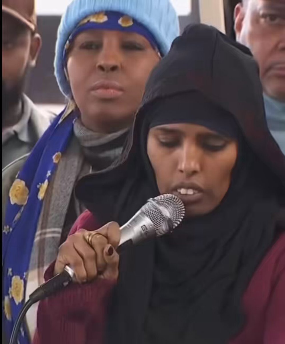 🚨After defrauding American taxpayers of billions, this extremely dentally endowed Somalian woman is demanding reparations for the Somali community.